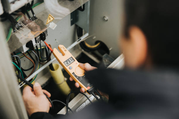 Best Circuit Breaker Repair  in Chester Gap, VA